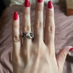 Tiffany & Co Infinity Hearts Ring